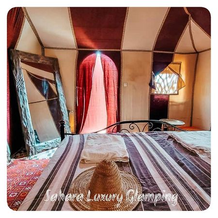 ホテル Sahara Luxury Glamping メルズーガ エクステリア 写真