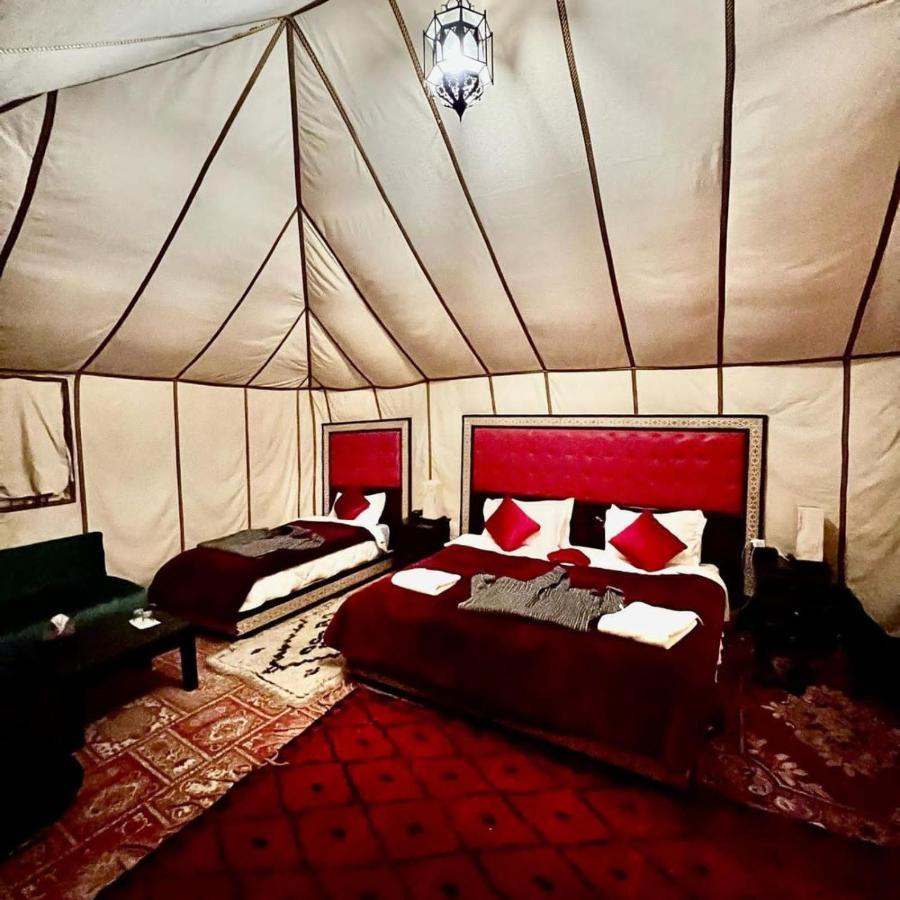 ホテル Sahara Luxury Glamping メルズーガ エクステリア 写真