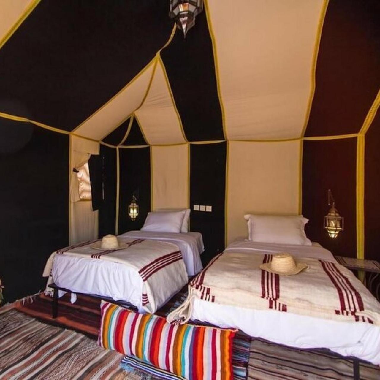 ホテル Sahara Luxury Glamping メルズーガ エクステリア 写真
