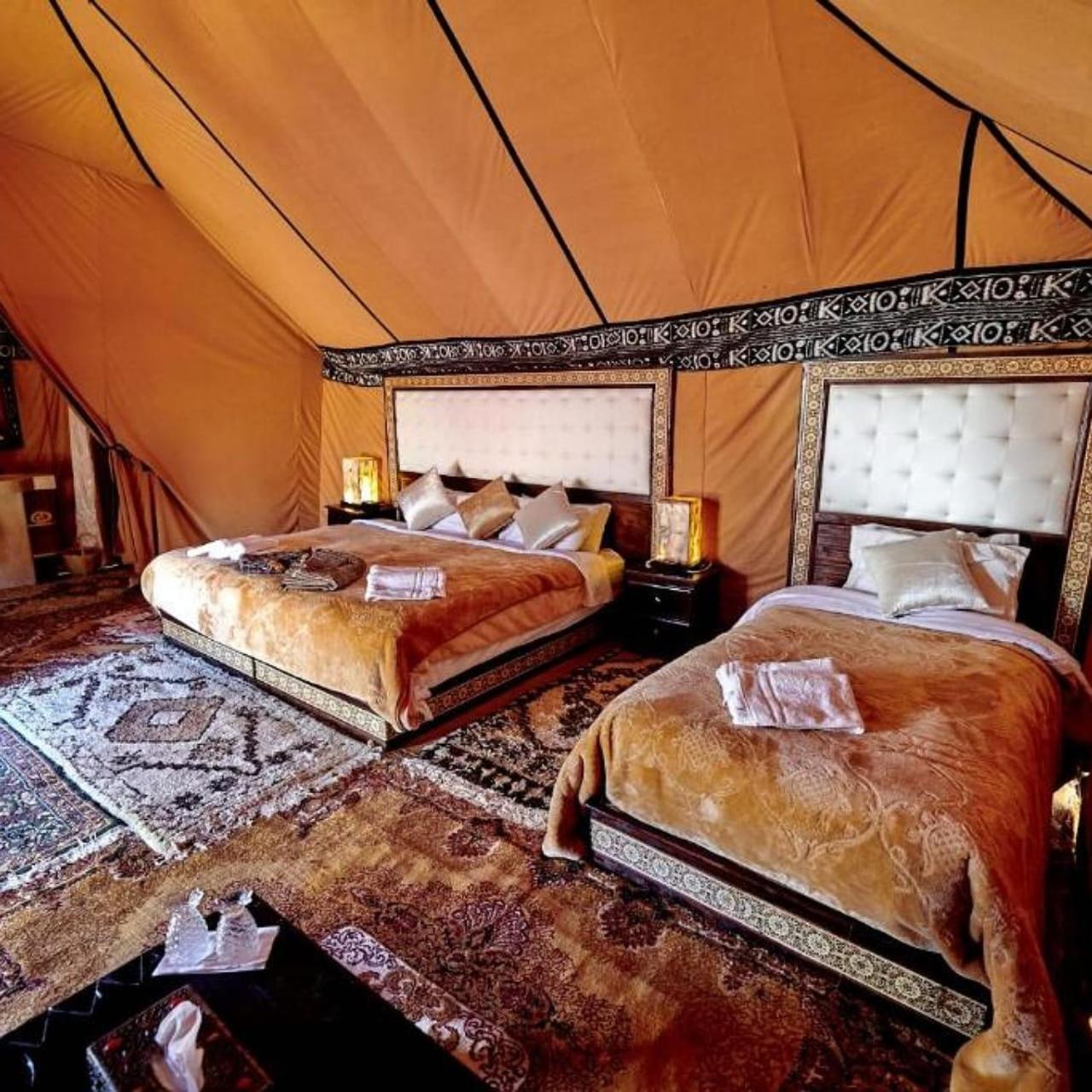 ホテル Sahara Luxury Glamping メルズーガ エクステリア 写真
